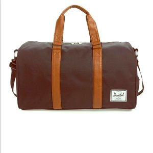 Herschel Novel Weekender Bag